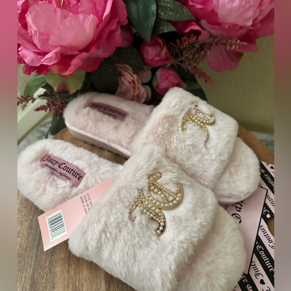 Juicy Couture  NWT Pink Faux Fur Slide Slippers with Embellished JC